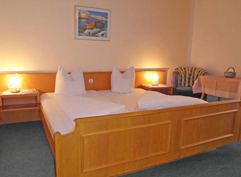Hotel Konrad 3*